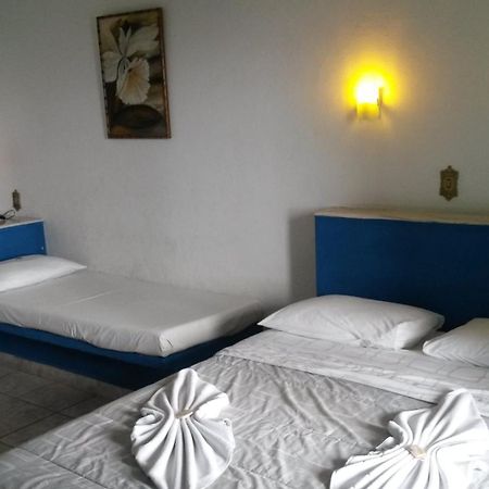 Pousada Da Costa Caraguatatuba Zimmer foto